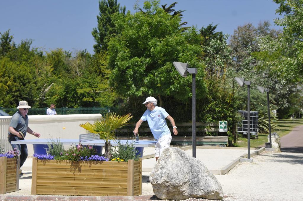 Camping Antioche D'Oleron La Brée-les-Bains エクステリア 写真